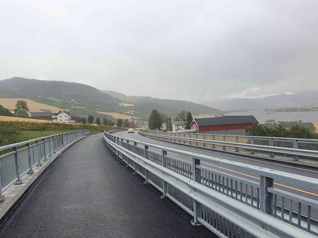 Br&aring; bru ble &aring;pnet for trafikk desember 2024. Bilde: Perica Benic, Tr&oslash;ndelag fylkeskommune