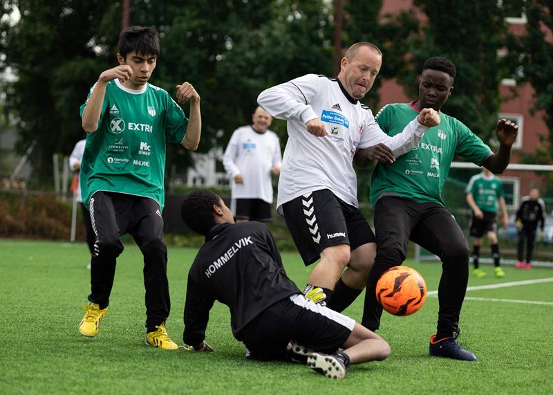 Hommelvik Guts Fotballtakling. Hommelvik Guts mot Indre Fosen Tigers. Lerkendal.