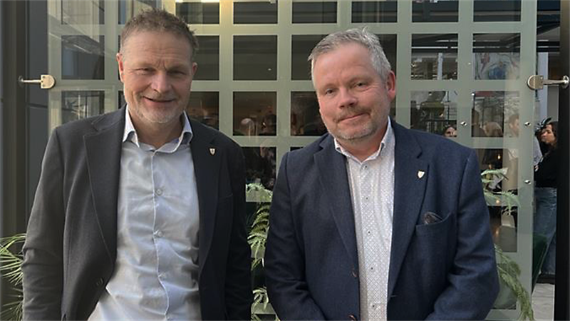 Seksjonsleder næring, Rolv Magne Dahl  og direktør for regional utvikling, Even Ystgård.